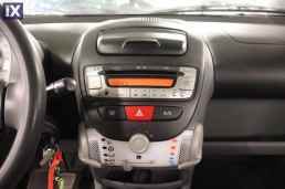 Toyota Aygo Connect Edition Auto '12
